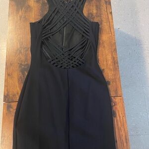 Elegant Black Sleeveless Dress with Lattice Back